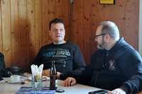 Lauffohrer Gespr&auml;che! Die andern von der SGL m&uuml;ssen draussen arbeiten