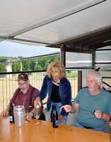 keine Ahnung, welches Mass der Alt-Ammann hier mit 30 cm zum Besten gibt